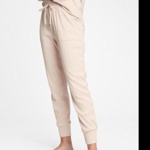 Gap Softspun Sweatsuit - Hoodie and Joggers set